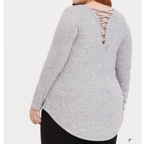 Torrid Super Soft Plush Lace-Up Back Tunic Sweatshirt Grey NWT Size 2X 18 20 - Picture 1 of 12